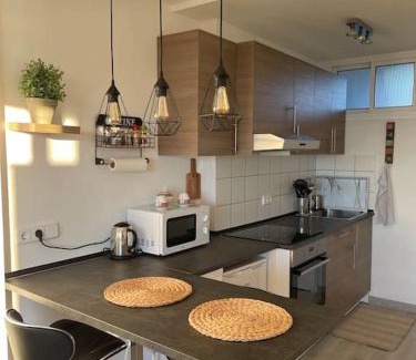 Urbanizacion Marbessa Apartment | GOLDEN HOUR Beachfront apartment Marbella