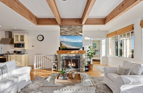 Summerland House | Golden Hour - Brilliant Ocean Views at this Charming Summerland Farmhouse