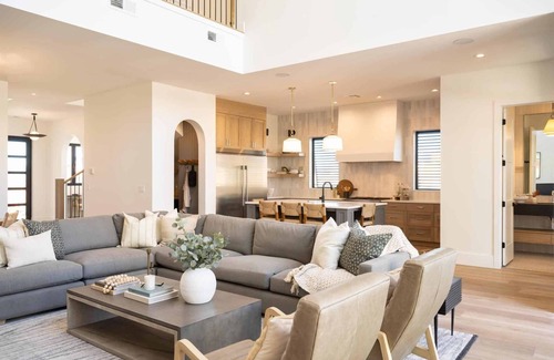St. George House | Golden Hour: Desert Color Lagoon + Beaches
