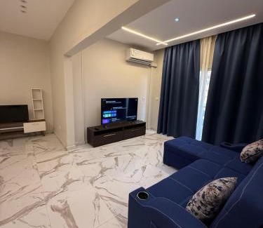As-Sayidah Zaynab Apartment | Golden Ibis Memphis
