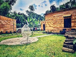 Ha Giang Hotel | Golden Jungle House