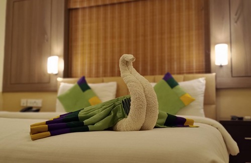Vainguinim Hotel | Golden Landmark Green Valley Beach Resort