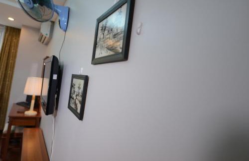 Hang Trong Hotel | Golden Legend Boutique Hotel