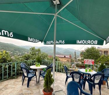 Sighnaghi House | Golden Lion