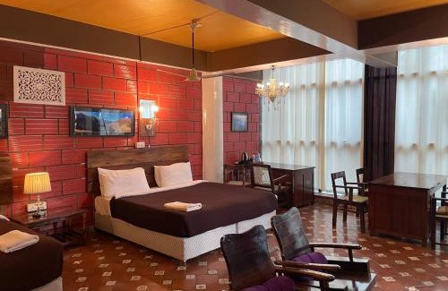Craig Park Layout Bed & Breakfast | Golden Lotus Bangalore Boutique Suites