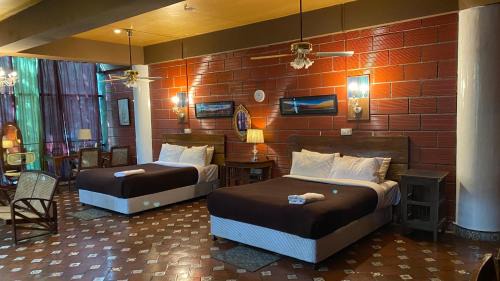 Craig Park Layout Bed & Breakfast | Golden Lotus Bangalore Boutique Suites