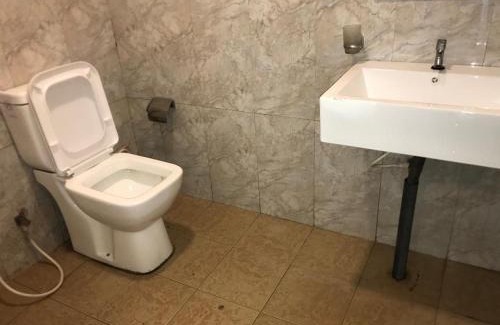 Hatton Hotel | Golden Mahal