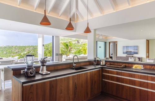 Morne de Depoudre Villa | Golden Palm- newly-built, 5-bedroom, luxury villa on hillside above Nikki Beach