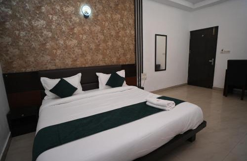South West Hotel | Golden Palm Residency