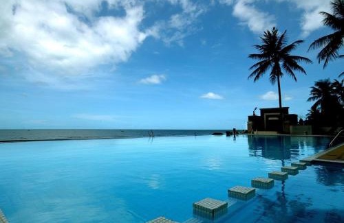 Pak Nam Pran Resort | Golden Pine Beach Resort