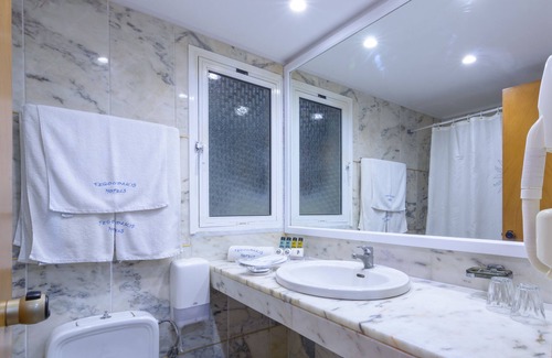 Karfas Hotel | Golden Sand Hotel