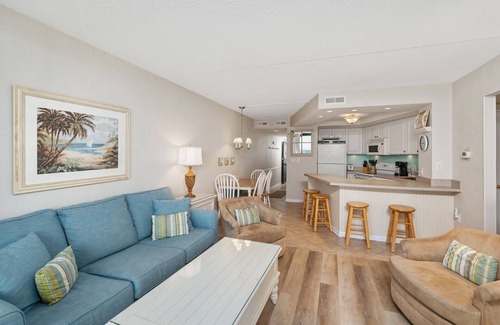 North Ocean City Condo | Golden Sands 816 stay Beachfront in fabulous North OC
