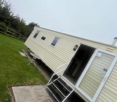 Mablethorpe Resort | Golden Sands Mablethorpe 8 Birth Caravan