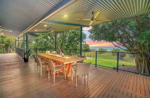 Wagait Beach House | Golden Sands Retreat Beach House