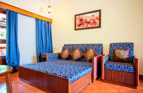 Benaulim Villa | 'Golden Sea Breeze' Beach villa