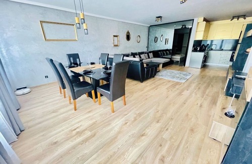 Varna Apartment | Golden Suite - 2bd apartment/free parking