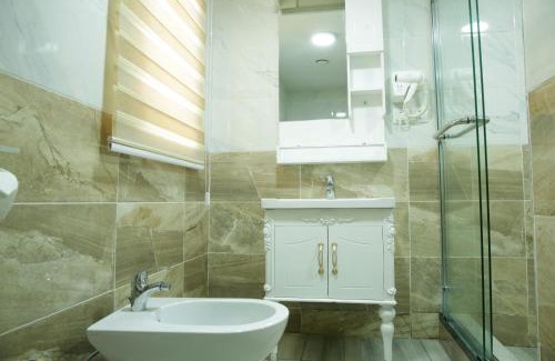 Kumasi Hotel | Golden Suites