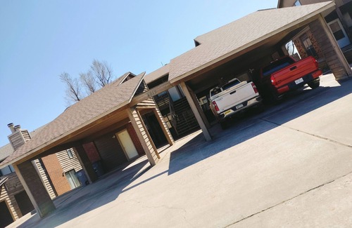 Fort Sill Apartment | Golden Sunflower's Apartment A1