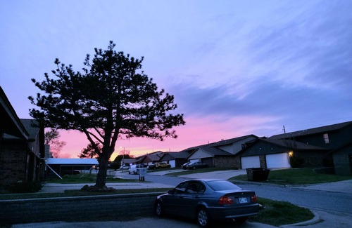 Lawton Apartment | Golden Sunflower's Apartment B1, nearby Fort Sill and highway 62