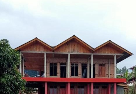 Tuk Tuk Cabin | Golden sunrise Cottage