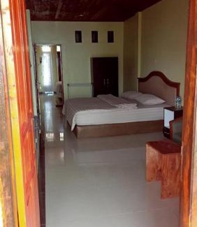 Tuk Tuk Cabin | Golden sunrise Cottage