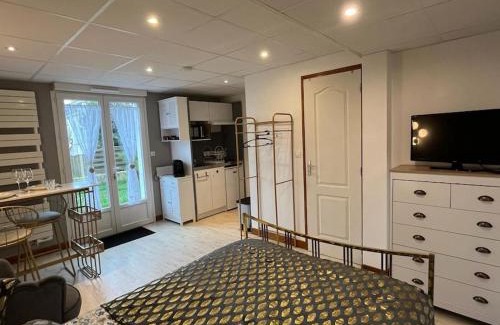 Tours Apartment | Golden Tours - Studio moderne