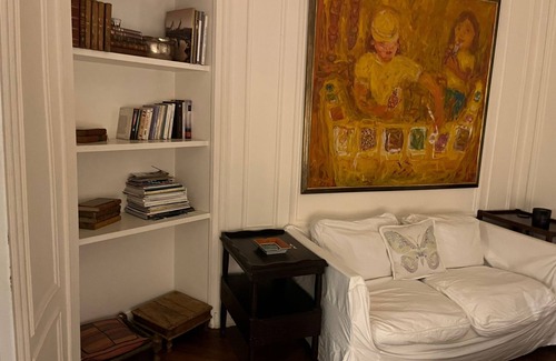 Champs-Elysees Apartment | Golden Triangle x Av Montagine & Champs Elysees