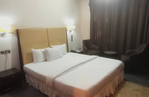 Owerri Hotel | golden tulip essential