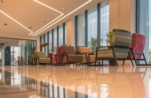 Algiers Hotel | Golden Tulip Royaume