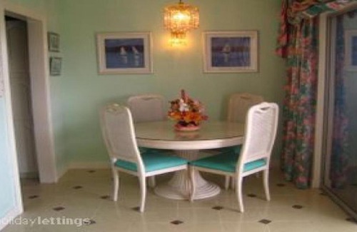 Sunset Crest Apartment | GOLDEN VIEW APARTMENTS.SUNSET CREST ,ST JAMES