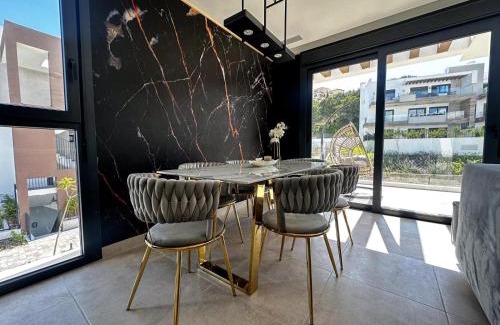 New Golden Mile Apartment | Golden View Atalaya