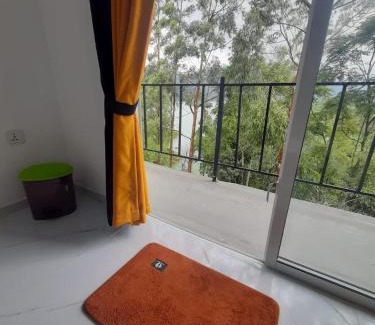 Hatton House | Golden Waters Stay&Dine