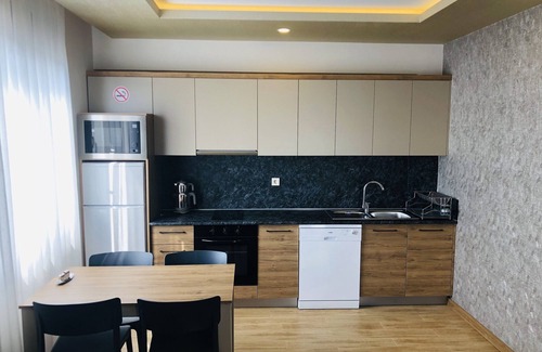 Konyaalti Apartment | Golden World Suite Hotel