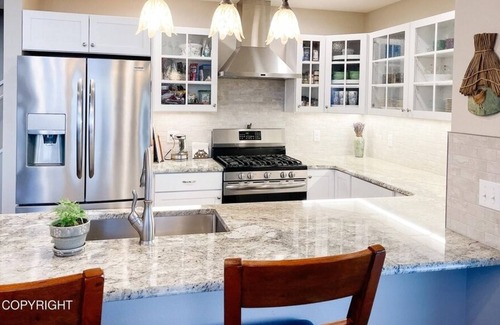 Homer House | GOLDENEYE VIEW. UPSCALE, FULL AMENITIES AMAZING VIEW CONVENIENT TO ALL LOCATIONS