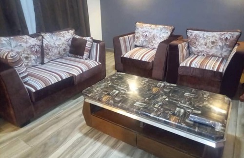 Owerri Hotel | GOLDENTULIP ESSENTIALS OWERRI