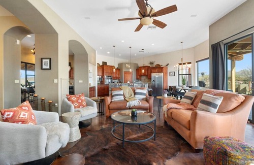 Apache Junction House | Goldfield360 - Stunning Views Hiking Jacuzzi Bliss