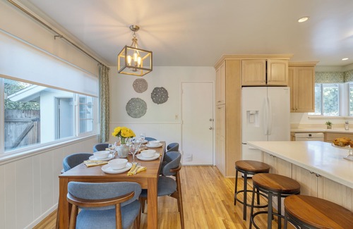 Goleta House | Goleta Getaway by AvantStay | Private Backyard, 1.5mi to the Beach!
