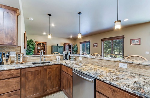 Red Feather Lakes Bed & Breakfast | Golf and Fish Fox Acres! Basement Level of House on the Course! 3BR 2BA sleeps 8