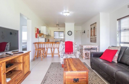 Strand Apartment | Golf Beach C3 apartment in the Greenways Golf Country Estate close to Cape Town