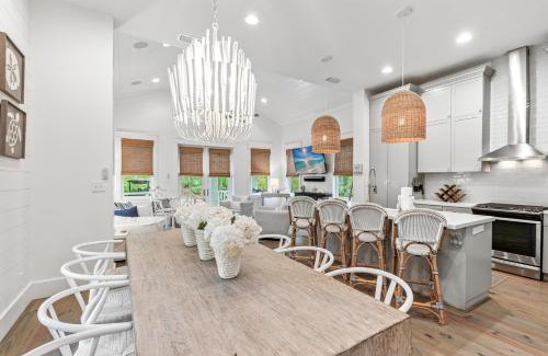 Hammocks of Seagrove House | Golf Cart - 2 Community Pools - Close to Seaside