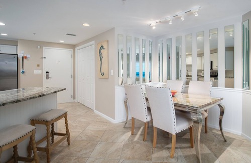 Sandestin Condo | Golf Cart ~ Beachfront ~ Balcony ~ Family Friendly