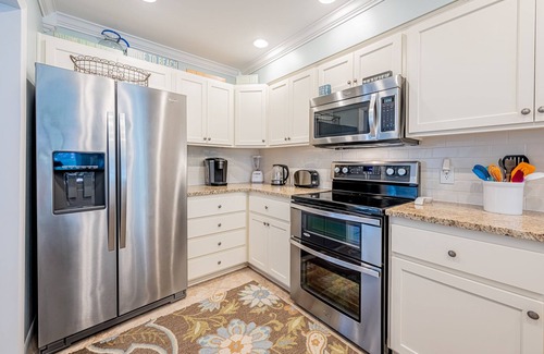 Sandestin House | Golf Cart ~ Oversized Patio ~ Gas Grill ~ Lake View