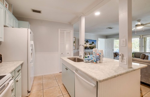 Anna Maria House | Golf Cart, Simpatico by SeaBreeze Vacation