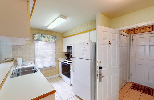 Pawleys Island Condo | Golf Course Serenity 1 Bedroom Suite