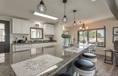 Chandler House | Golf Course Views: Resort Retreat in Sun Lakes