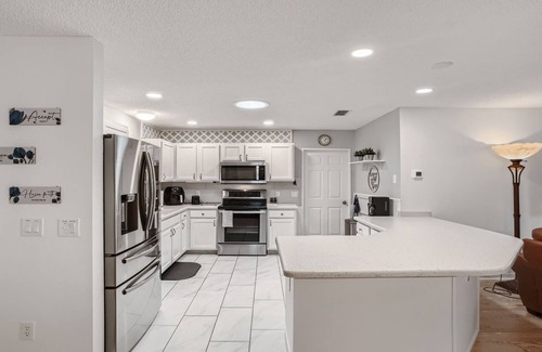Santiago House | Golf Paradise Retreat| Golf Cart included| 50+ Golf Course Access| Jacuzzi