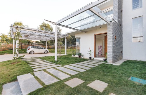 Agara Villa | Golf View Home by Stayjade