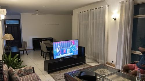 Jaypee Greens Apartment | Golf view paradise : luxurious 3 bhk flat