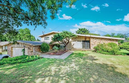 Lawton Villa | Golf Villa A