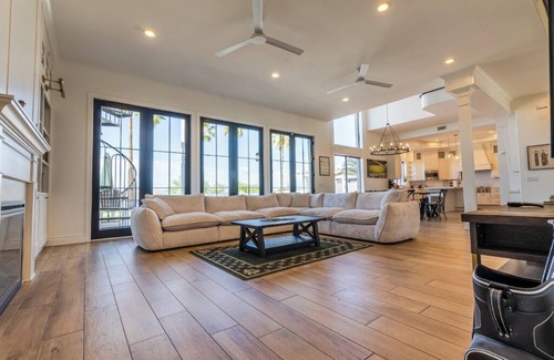 Lehi House | Golfer's Dream 7,000 Sq. Ft WHITE HOUSE